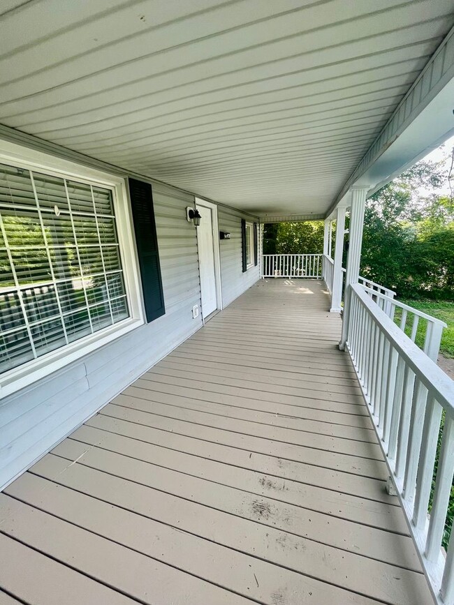 Photo - Charming Updated 3BR/2BA Home in Bessemer City