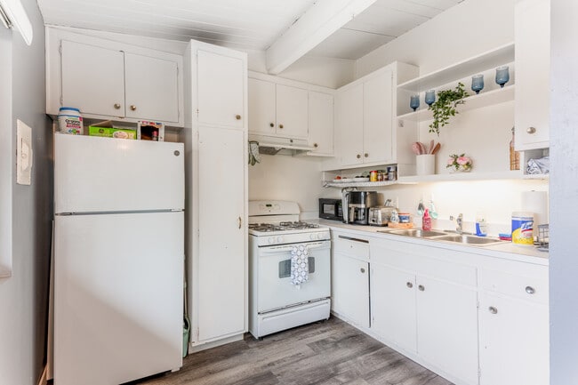 Tropicana Student Housing