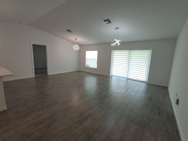 $500.00 Off First Month!!! Beautiful New 3/2 home in Lehigh!!!!