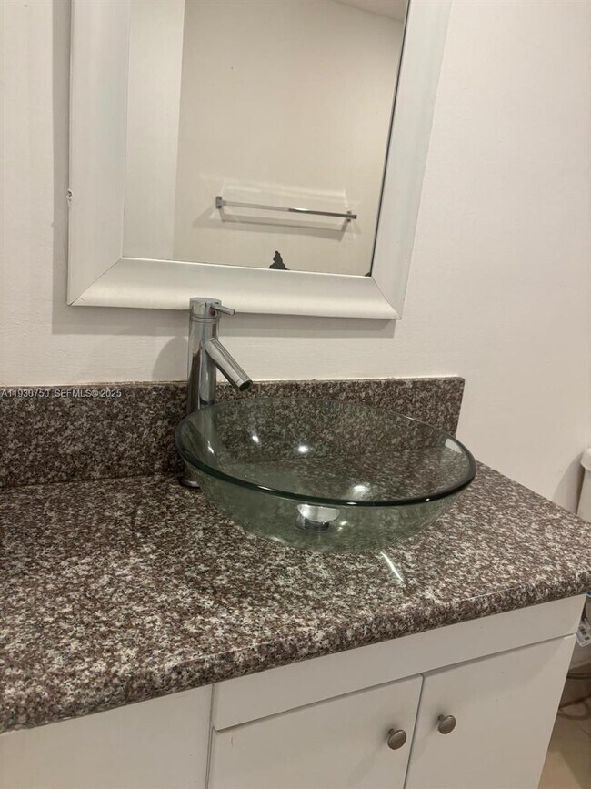 Photo - 6930 Miami Gardens Dr Unit 1-411