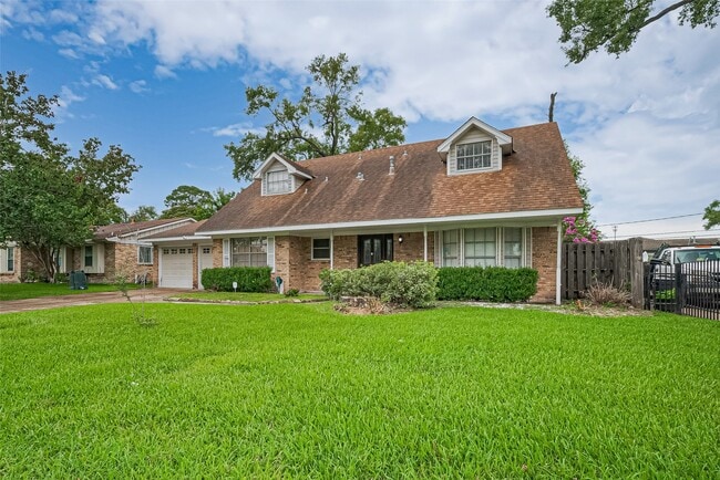 Photo - 13351 Oak Leaf Ln