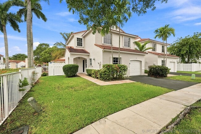 Building Photo - 1115 SW 180th Terrace