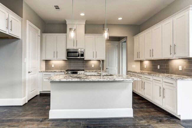 Photo - 4859 Benning Dr