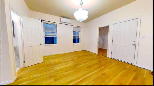 Photo - 372 Bay Ridge Ave Apartamentos Unidad #1