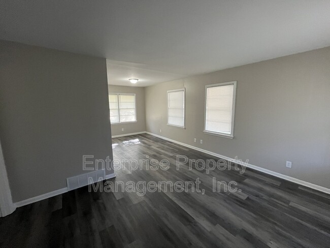 Photo - 3314 Frayser View Dr House