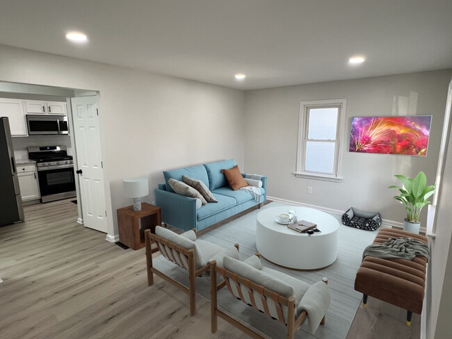 Building Photo - 170 Rosslyn Ave Rental