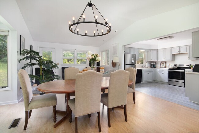 Photo - 37 Greene Ave