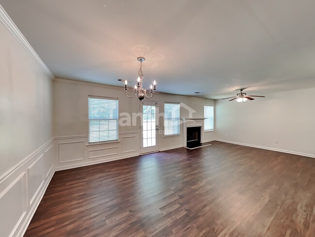 Photo - 367 Hidden Creek Ln