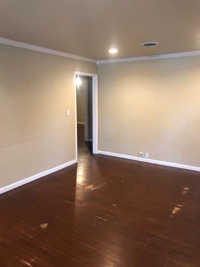 Photo - Cute 3Bedroom!!