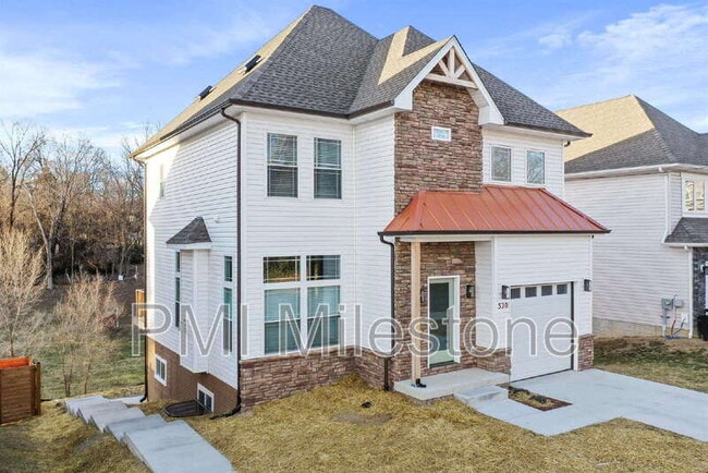 Photo - 530 N Third St