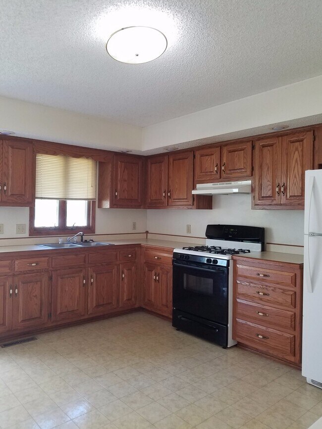 Photo - 405 E Adams St Unidad 405 E. Adams Apt. A