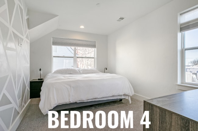 Photo - 3044 Speer Blvd