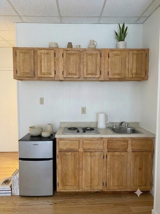 268 Newbury St Unit 2