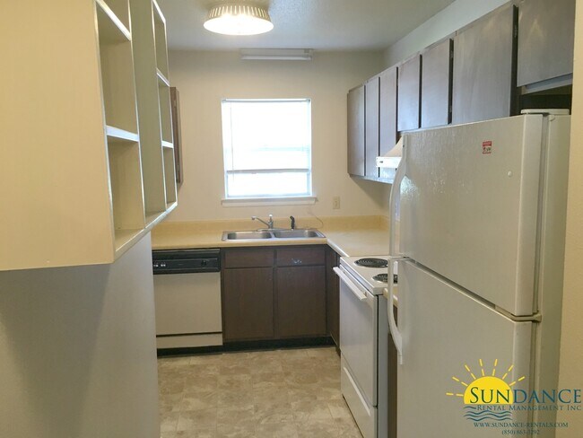 Photo - Great 3 Bedroom Townhouse in Shalimar