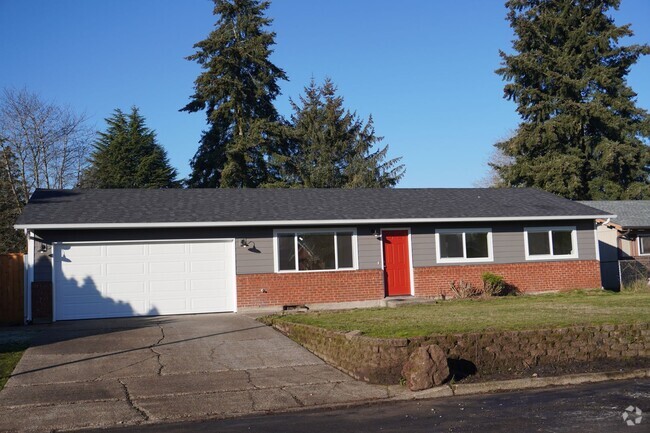 Building Photo - 7714 NE 127th Ave Rental