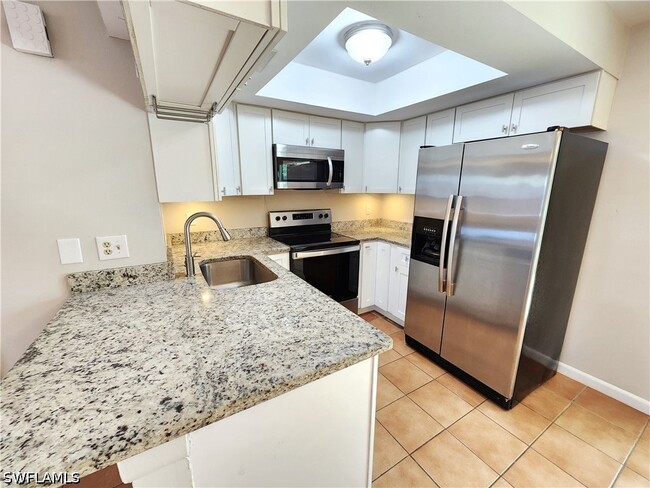 Photo - 16180 Dublin Cir