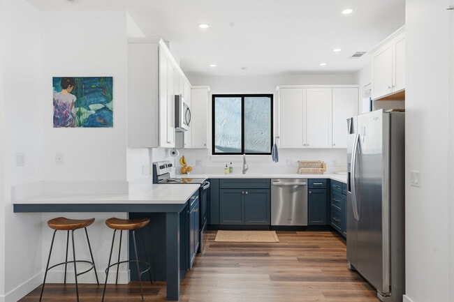 Photo - 259 Almond St