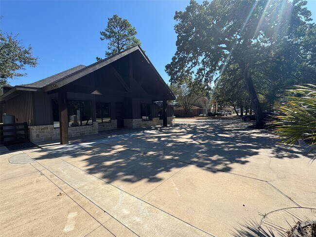 Photo - 12518 Mile Dr