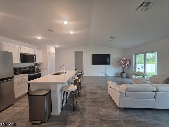 Photo - 4421 NE 15th Pl