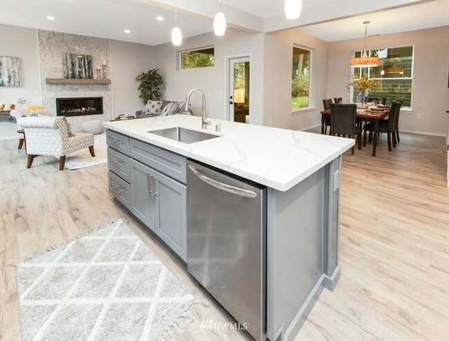 Photo - 8710 100th St SW