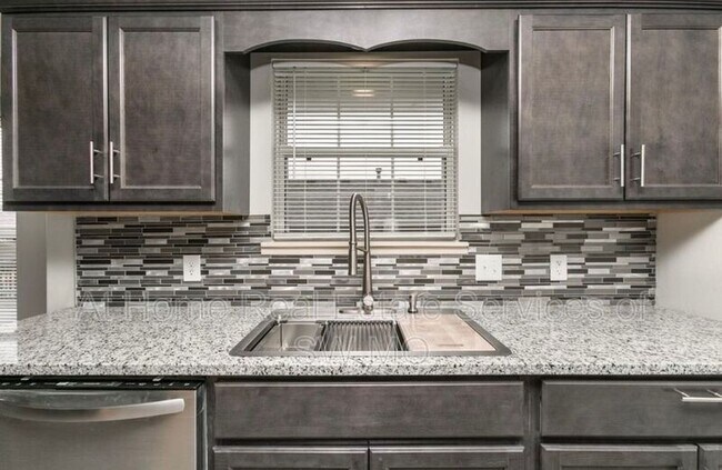 Photo - 3383 S Parkmont Ct