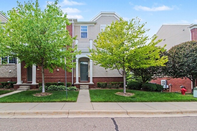 Building Photo - 27971 Middleton Dr