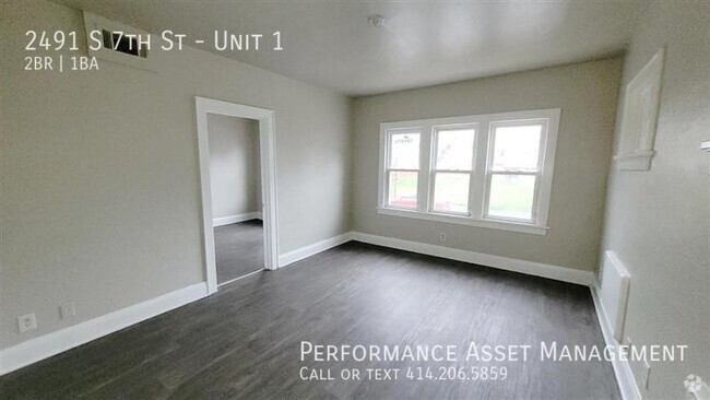 Building Photo - Charming 2BD/1BA Southside Lower Unit 1 Rental