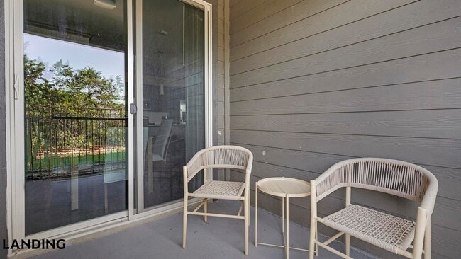 Photo - 7602 Luskey Blvd Unidad 4301