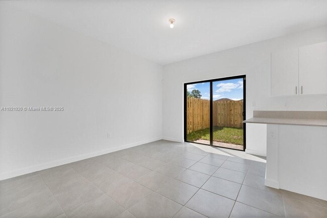 Photo - 11926 SW 247th Ter