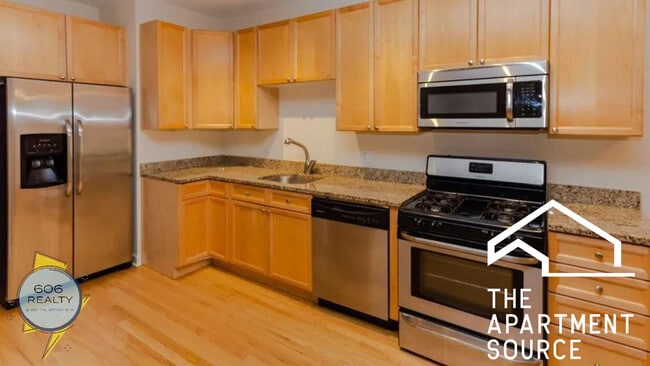 Building Photo - 3349 N Clark St Unit 1 Rental