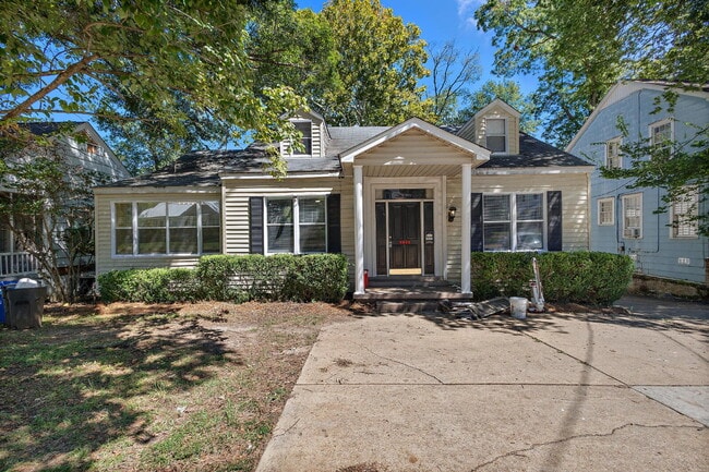 Building Photo - FURNISHED in Fondren!