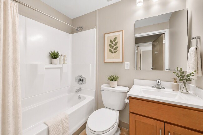 Updated Full Bathrooms at Musicians Towers