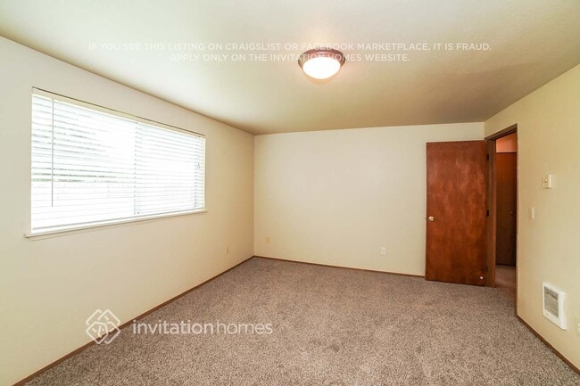15605 120th Ave E