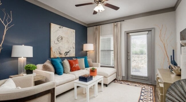 Building Photo - The Avenues at Carrollton Rental
