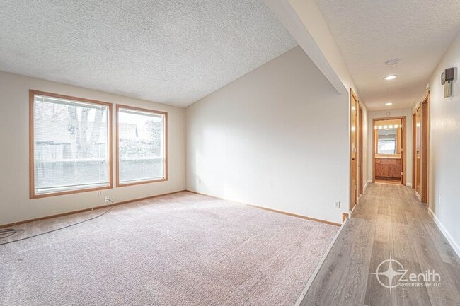 Photo - 15501 SE 19th Cir