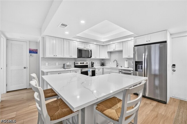 Photo - 100 Estero Blvd Unit 433