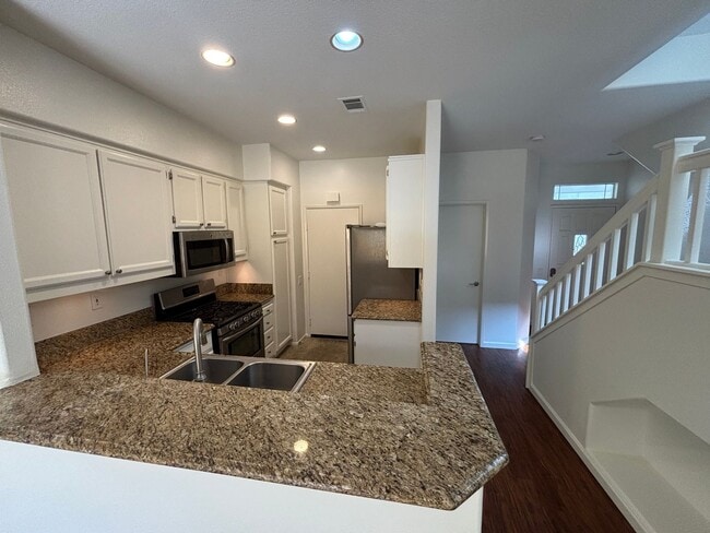 23610 Muir Trail