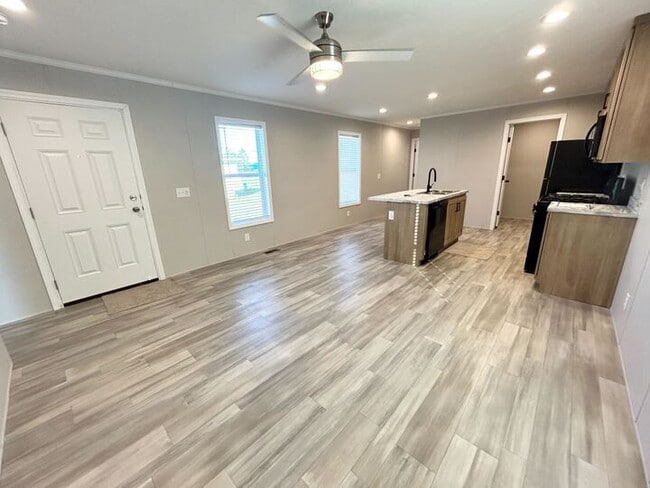 Photo - 52962 N Yorktown Ct