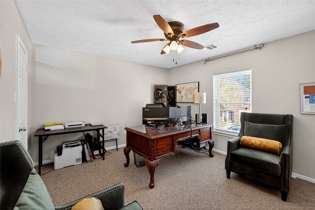 Photo - 19115 Keyturn Ln