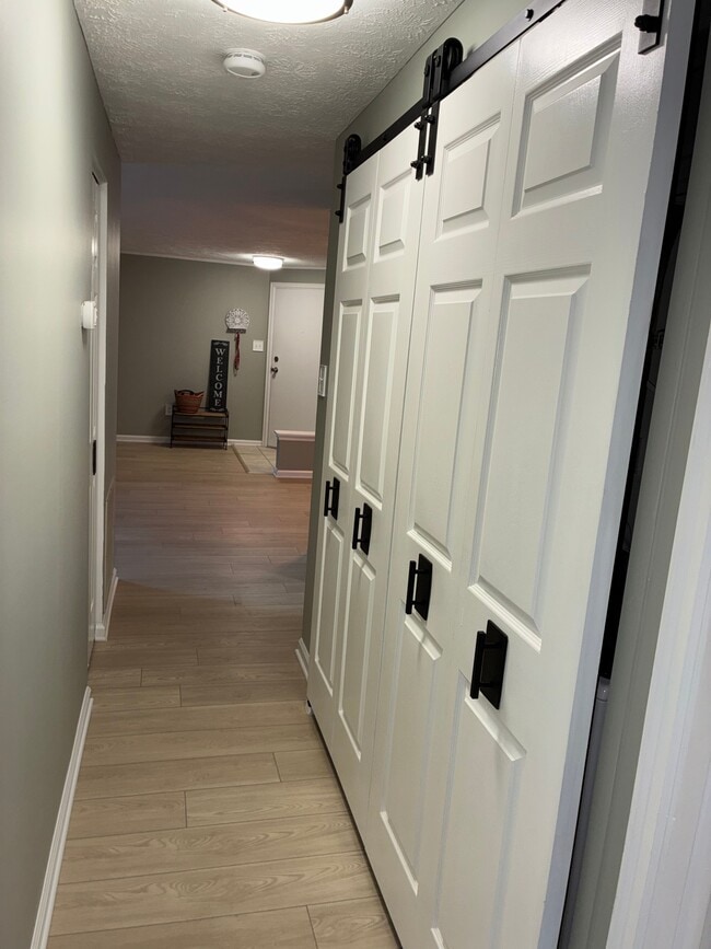 Photo - 815 Stratford Way Unit M