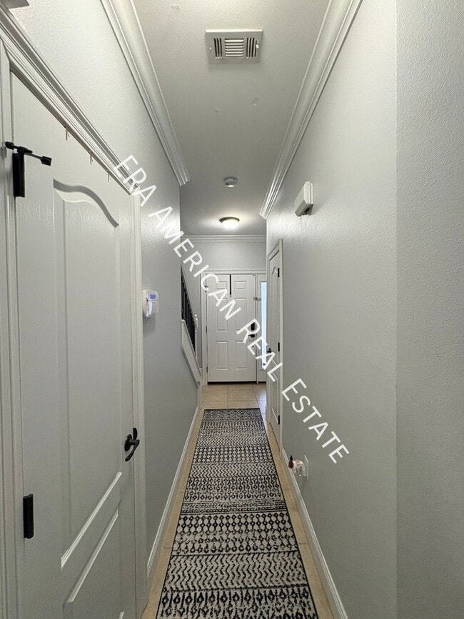 Photo - 485 Westgate Wy