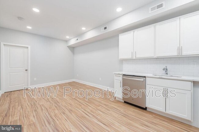 Photo - 2031 S 19th St Condo