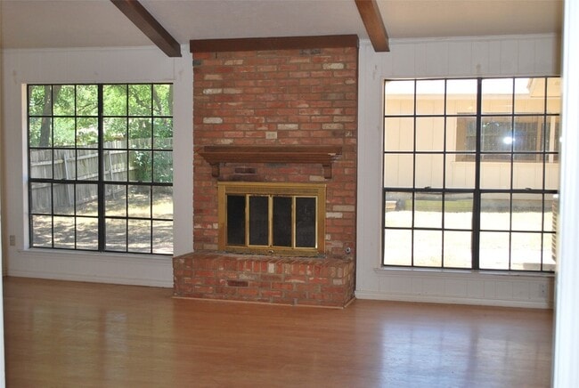 Photo - 1416 Sandy Creek Dr