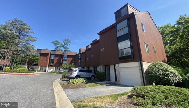 Building Photo - 5502 Vantage Point Rd Rental