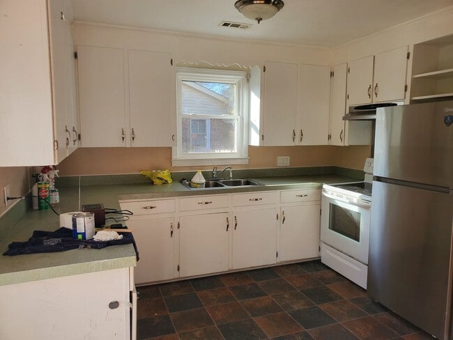 Photo - Oxford Heights Subdivision