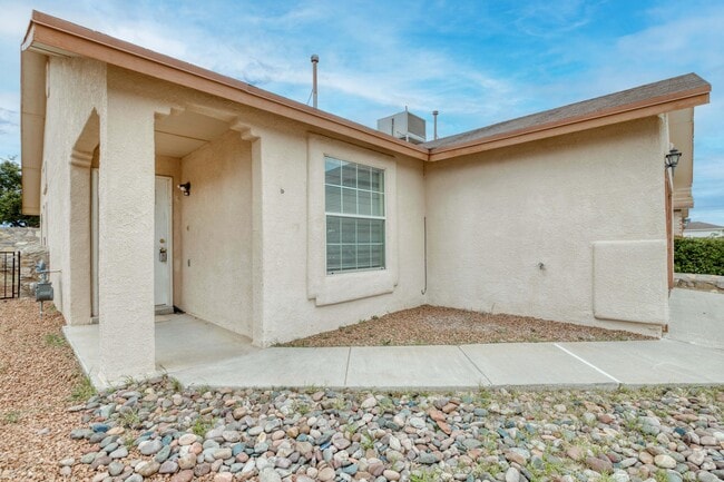 Photo - 12412 Tierra Marta Ct