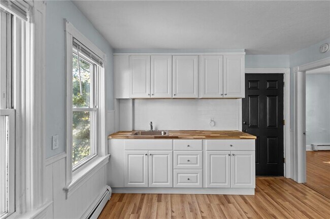 Photo - 60 Morris Ave