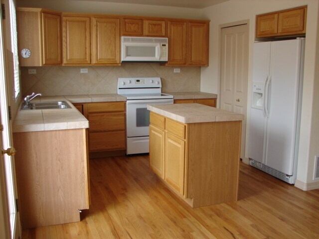 Photo - 7261 Grand Prairie Dr