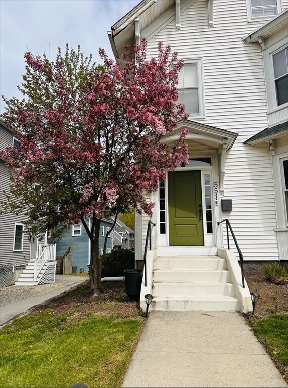 Photo - 55 W Central St