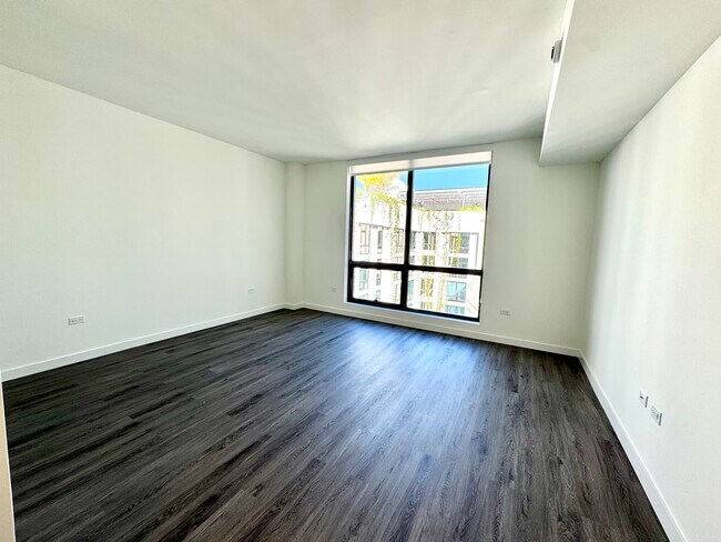 Photo - 355 NW 19th Ln Unit S12